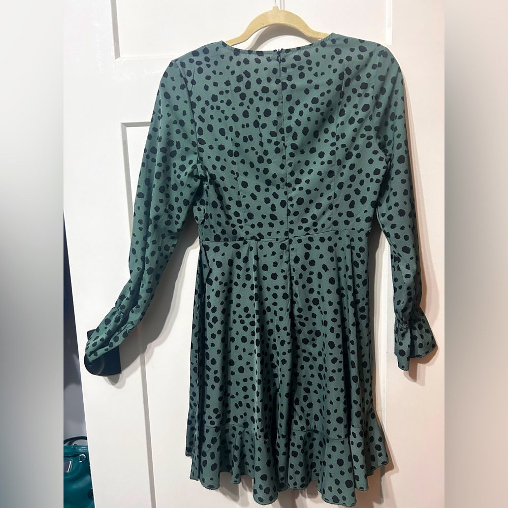 Green/Black Dress - Picture 3 of 3